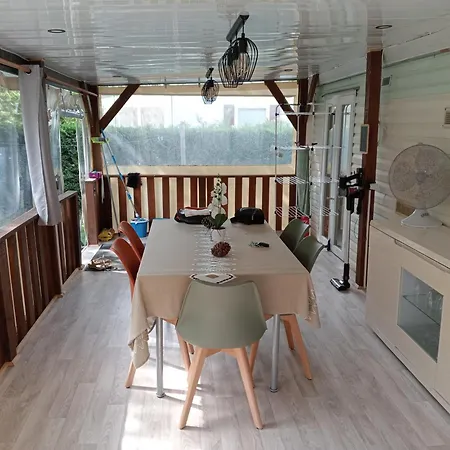 Camping La Lande Camping *